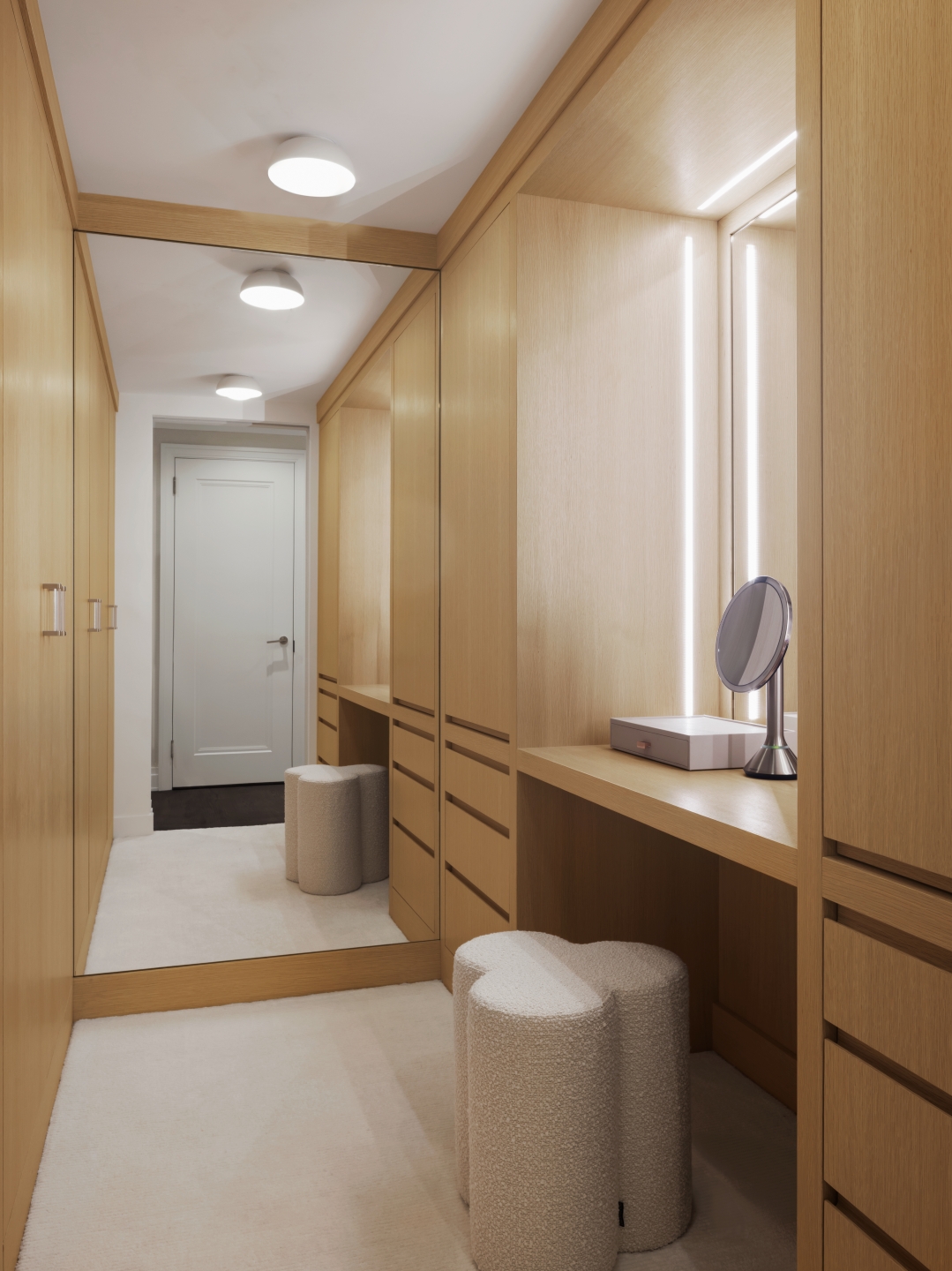 her closet her closet